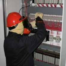 Redmond electricians photo 16